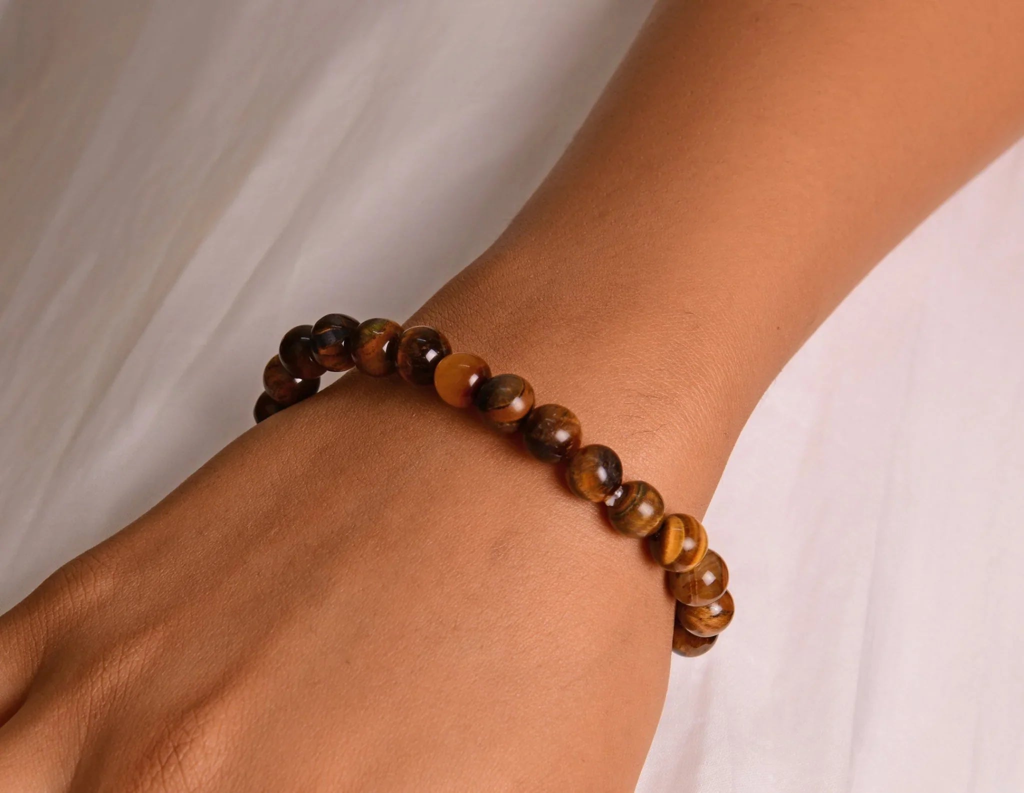 Our N°1 bestseller: bracelet with 8mm Tiger stone – Gemini Official
